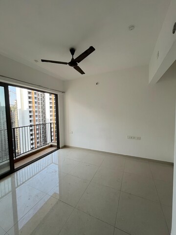 Room in 2 BHK Apartment at Runwal My City, Dombivli East – for Rent
