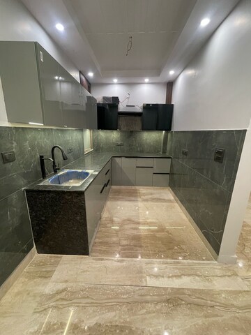 Kitchen in 3 BHK Builder Floor at Ramesh Nagar – for Sale
