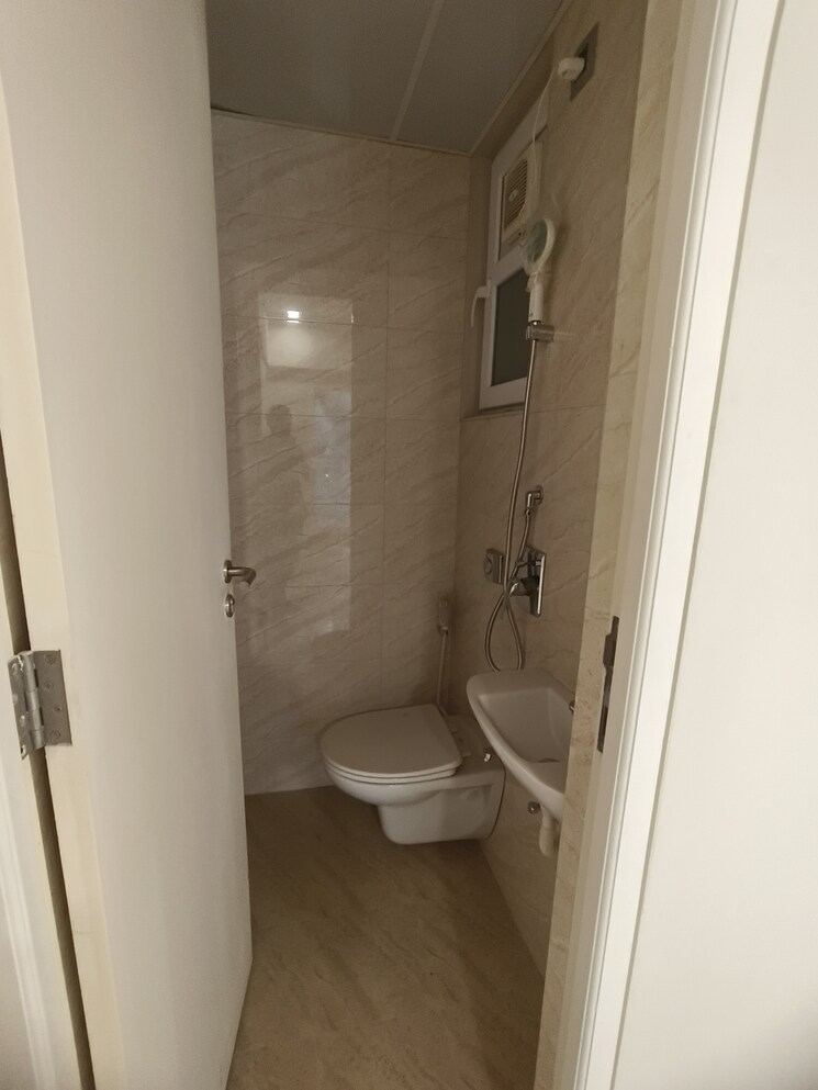 Bathroom, raghav-amara 1 Bedroom 445 Sq.Ft. Apartment In Kurla Mumbai 8834426