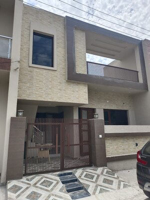 2 BHK Independent House For Sale in Dhakoli