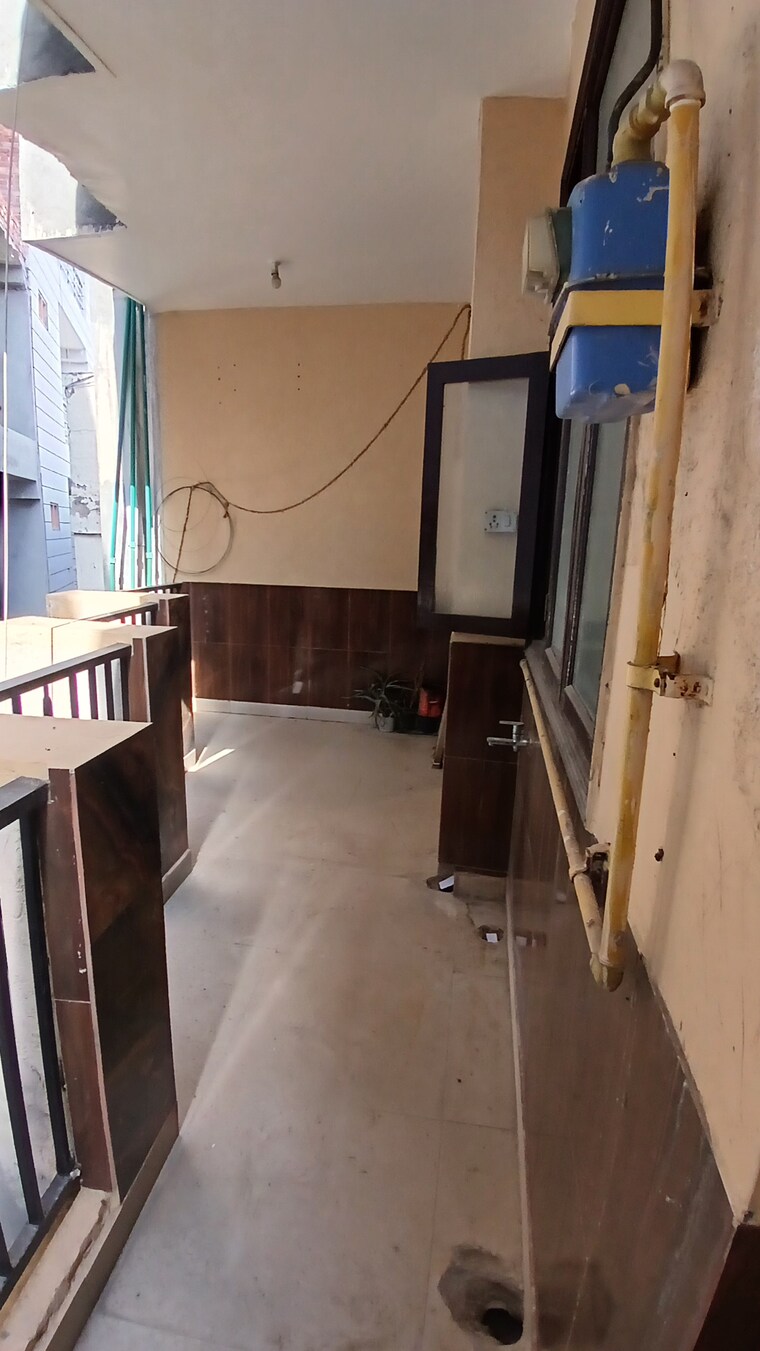 Other, noor nagar 4 Bedroom 1350 Sq.Ft. Apartment In Noor Nagar Delhi 8834460