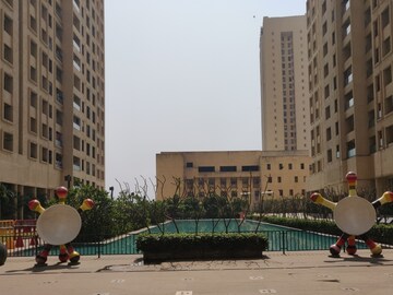 2 BHK Apartment – Exterior View View at Kalpataru Immensa, Kolshet Road - for Rent