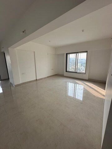Room in 3 BHK Apartment at Shalini Sky, Shivajinagar – for Rent