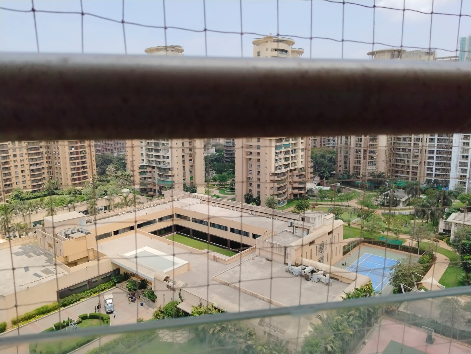 3.5 BHK + Servant Room Apartment For Rent in Nahar Barberry Bryony