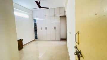 Bathroom in 3 BHK Apartment at Sare Home, Sector 92 – for Rent