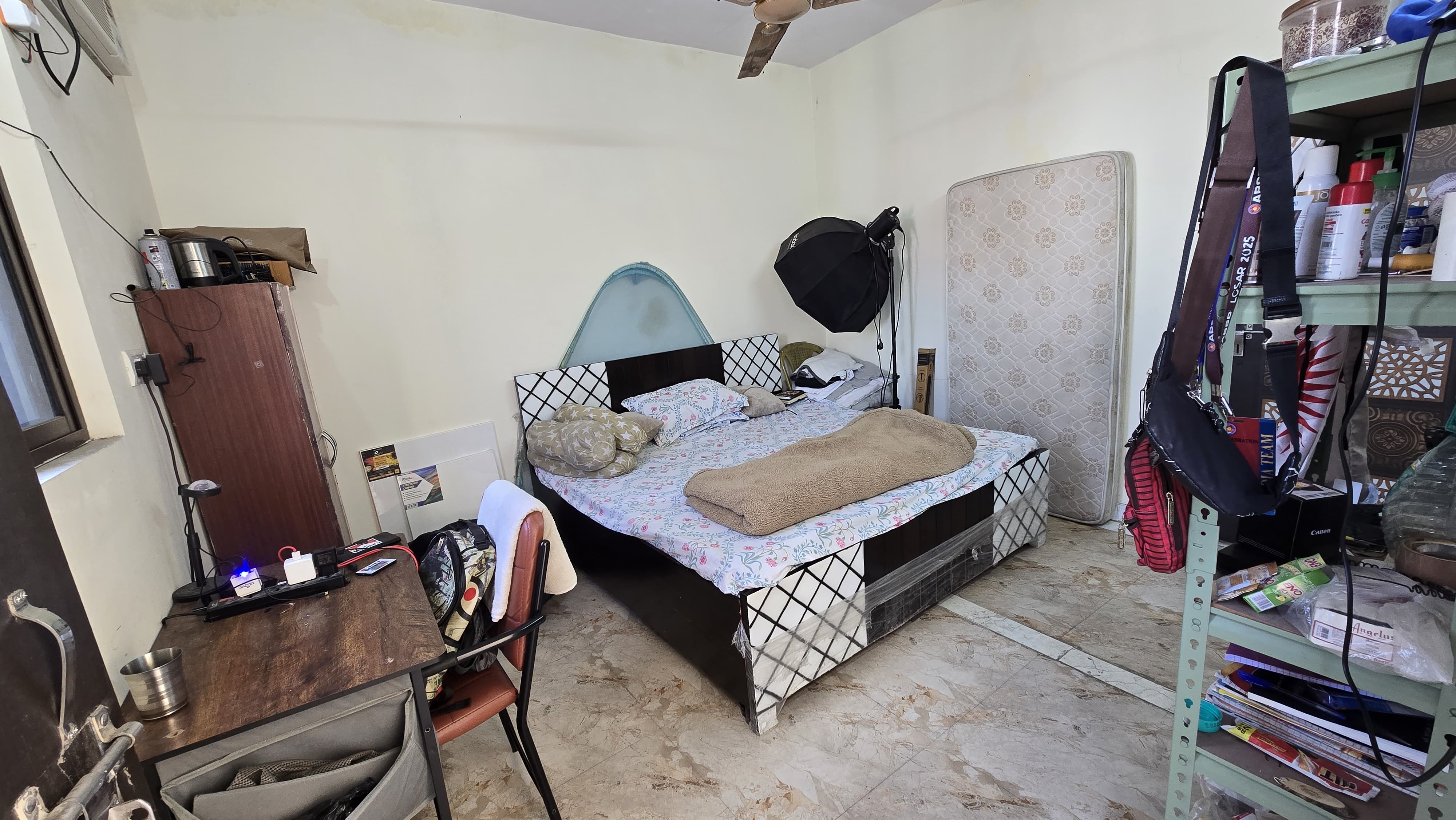 1 Rk+ Extra Room Independent House For Rent in RWA Apartments Sector 27