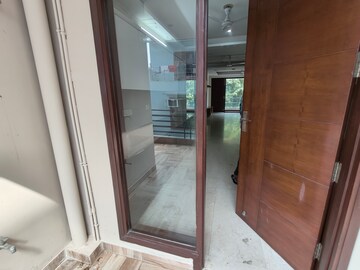 Building Lobby in 3 BHK Builder Floor at Relaxo Apartment, Sector 46 – for Rent