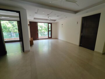 Room in 3 BHK Builder Floor at Relaxo Apartment, Sector 46 – for Rent