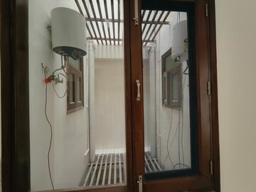 Building Lobby in 3 BHK Builder Floor at Relaxo Apartment, Sector 46 – for Rent