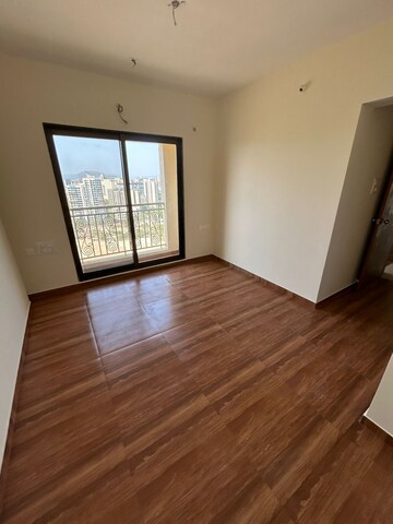 2 BHK Apartment For Rent in Vijay Galaxy, Waghbil