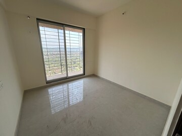 Room in 2 BHK Apartment at Mahavir Kalpavruksha, Ghodbunder Road – for Rent