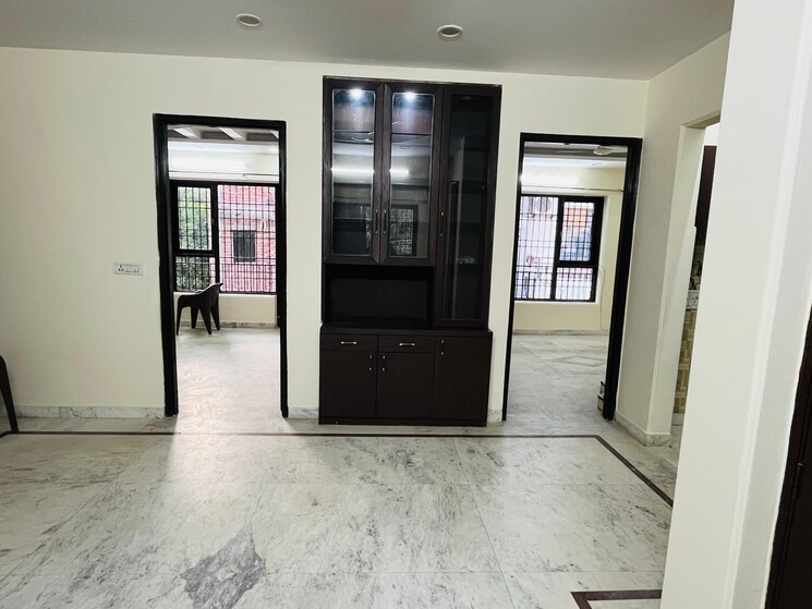 Room, housing-board-colony-sector-51 3 Bedroom 2200 Sq.Ft. Builder Floor In Sector 51 Gurgaon 8834598