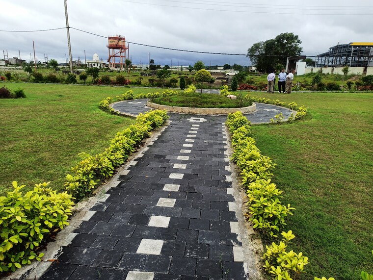 Garden, ringnodiya  1050 Sq.Ft. Plot In Ringnodiya Indore 8834670