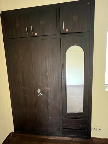 Furnished Amenities in 2 BHK Apartment at Paras Tierea, Sector 137 – for Rent