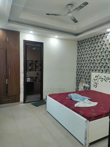 Bedroom in 3 BHK Builder Floor at SS Mayfield Gardens, Sector 51 – for Rent