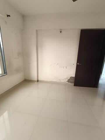 Room in 1 BHK Apartment at Sonigara Laurel, Wakad – for Rent