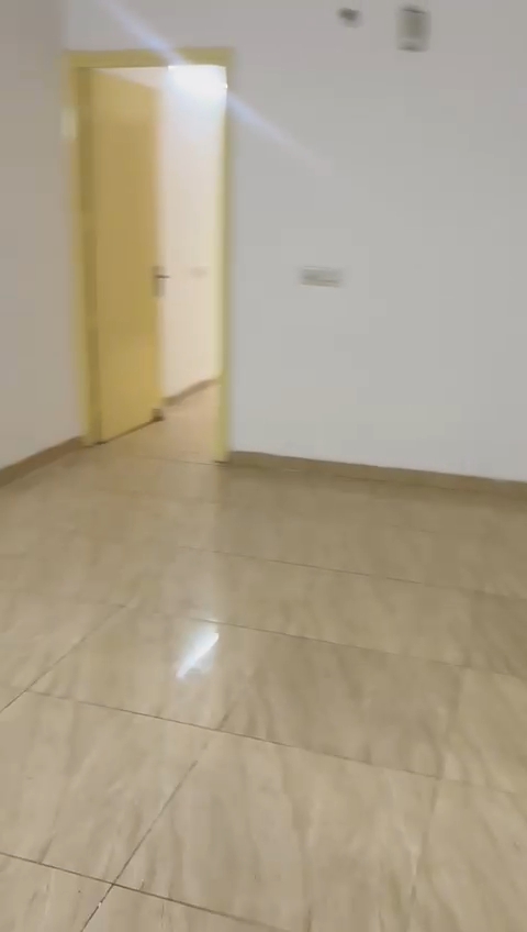 2 BHK Apartment For Sale in Gaur City 2 - 14th Avenue