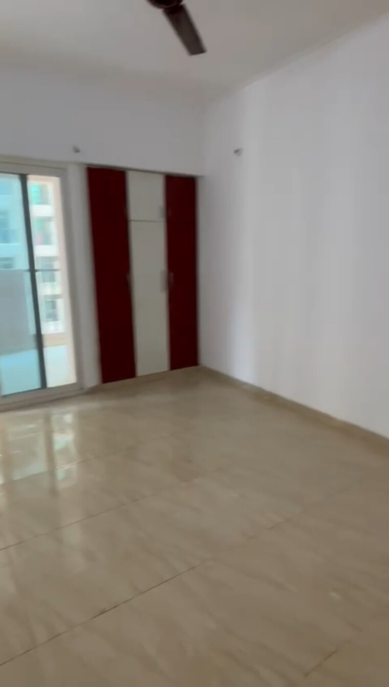 Room, gaur-city-2-14th-avenue 2 Bedroom 955 Sq.Ft. Apartment In Sector 16c Greater Noida Greater Noida 8834760