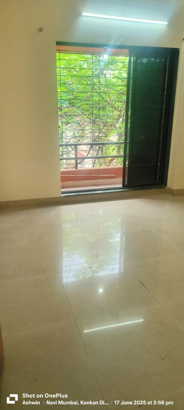 Room in 1 BHK Apartment at Arihant Anaika, Taloja – for Rent