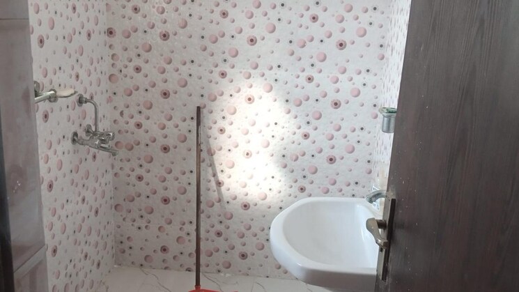 Bathroom, sare-home 4 Bedroom 1896 Sq.Ft. Apartment In Sector 92 Gurgaon 8834861