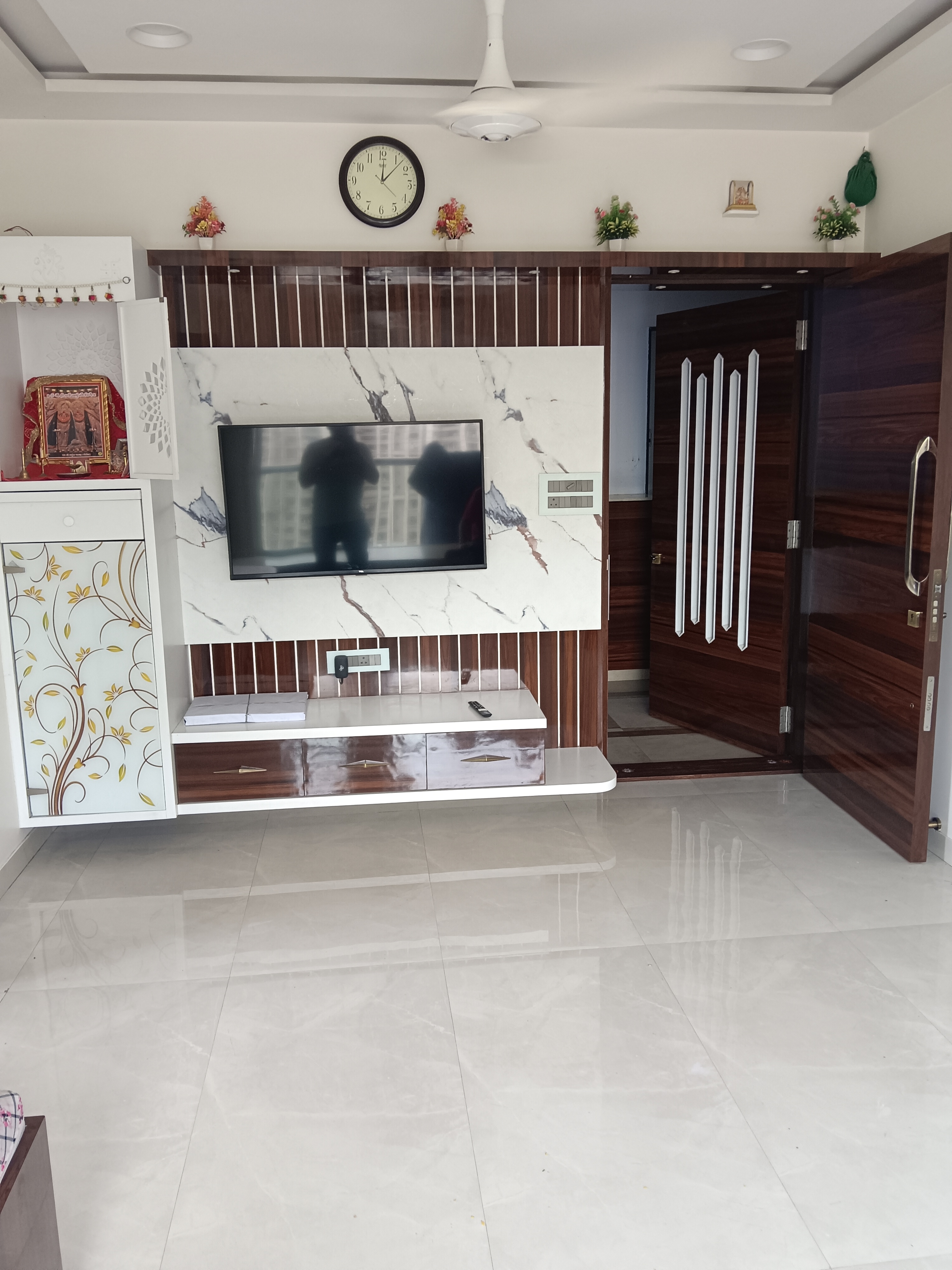 2 BHK Apartment For Rent in Hira Kutir CHS