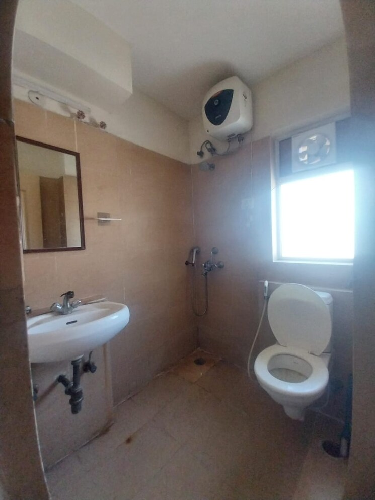 Master Bedroom, paras-tierea Studio 495 Sq.Ft. Apartment In Sector 137 Noida 8834855