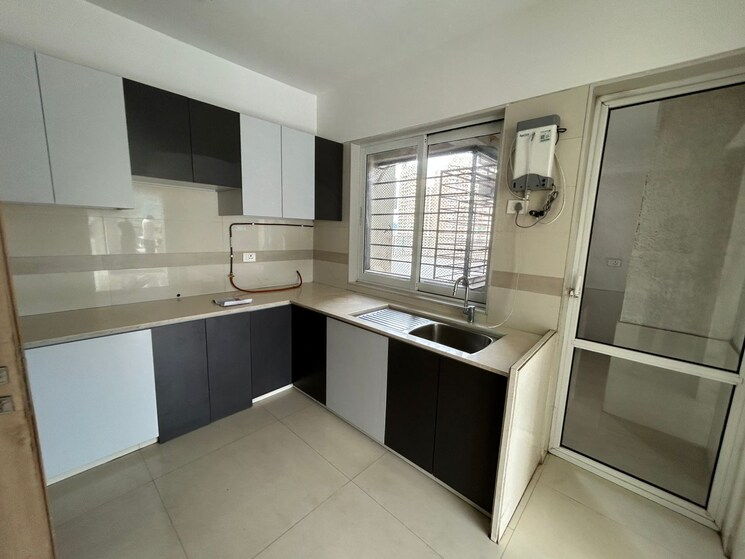 Kitchen, soham-crystal-spires 4 Bedroom 1200 Sq.Ft. Apartment In Ghodbunder Road Thane 8834854