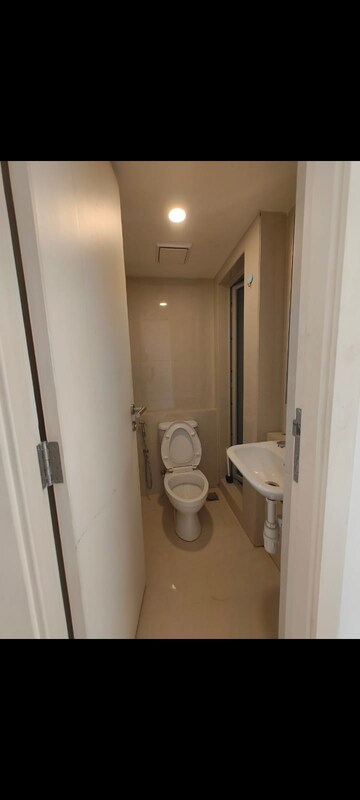 Bathroom in 2 BHK Apartment at Hiranandani Eagleridge Wing B, Thane West – for Rent