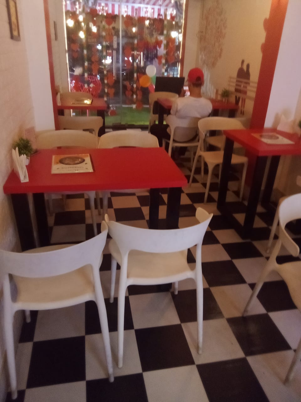 Retail Shop For Sale in Prince Anwar Shah Road