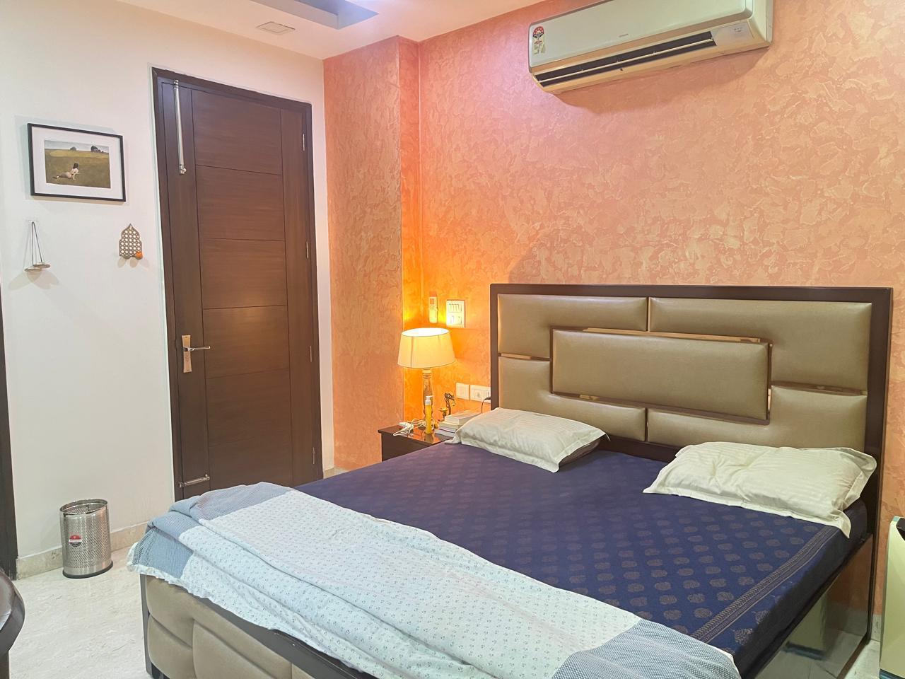 3 BHK + Pooja Room Builder Floor For Rent in Hauz Khas