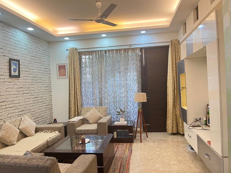 Living Room, hauz khas 3 Bedroom 1800 Sq.Ft. Builder Floor In Hauz Khas Delhi 8834780