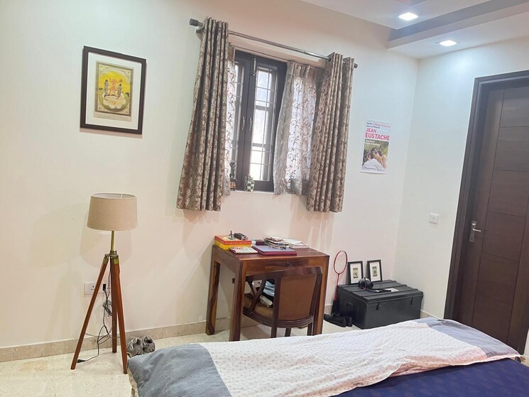 Living Room, hauz khas 3 Bedroom 1800 Sq.Ft. Builder Floor In Hauz Khas Delhi 8834780