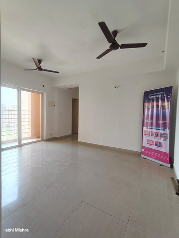 2 BHK Apartment For Sale in Paras Tierea, Sector 137
