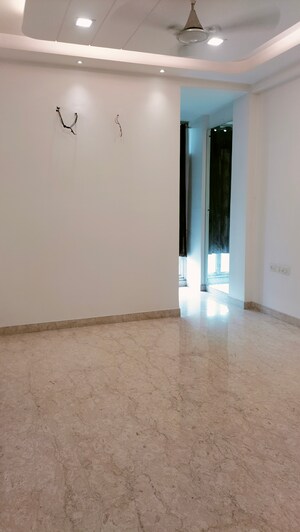 3 BHK Builder Floor For Sale in Pitampura