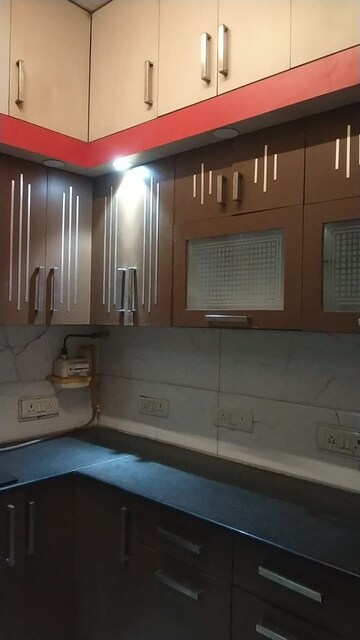 Kitchen in 1.5 BHK Independent House at RWA Apartments Sector 51, Sector 51 – for Rent