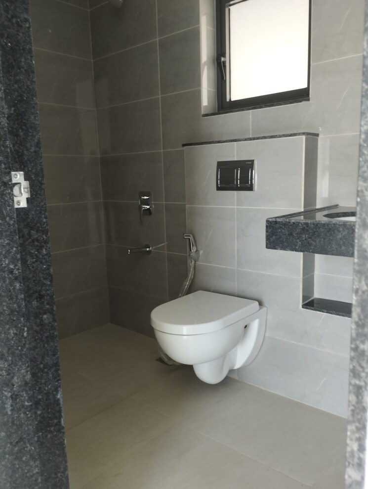 Bathroom, shapoorji-pallonji-sensorium-auris 2 Bedroom 631 Sq.Ft. Apartment In Hinjewadi Pune 8834912