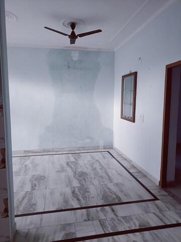 Room in 2 BHK Builder Floor at Ashoka Enclave – for Rent