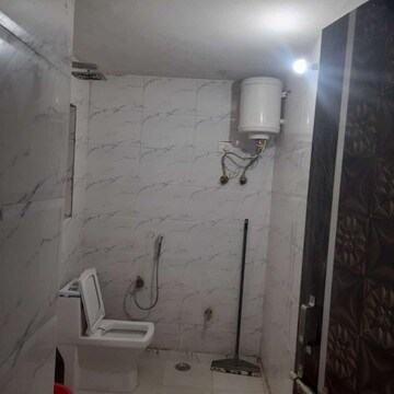 Bathroom in 1.5 BHK Independent House at RWA Apartments Sector 51, Sector 51 – for Rent