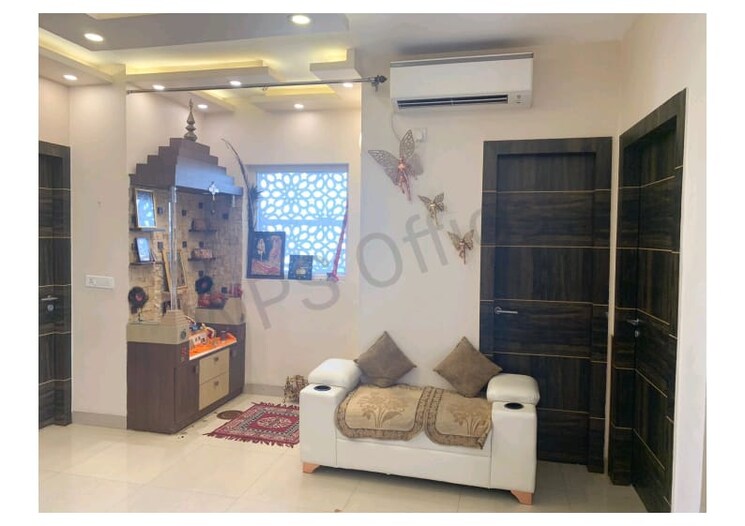 Living Room, emaar-gurgaon-greens 3 Bedroom 1650 Sq.Ft. Apartment In Sector 102 Gurgaon 8835001
