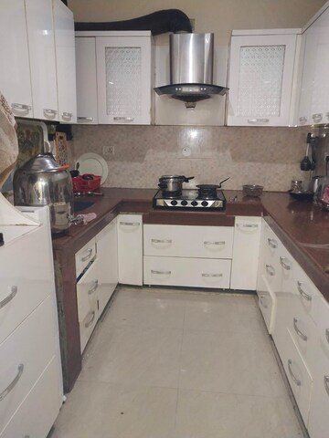 Kitchen in 2 BHK Builder Floor at Subhash Nagar – for Rent