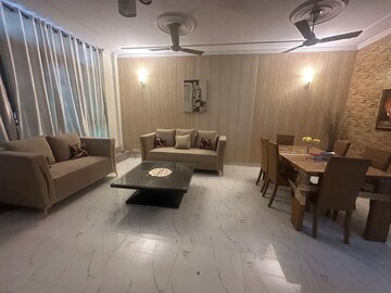 Master Bedroom in 3 BHK Builder Floor at East Of Kailash – for Rent