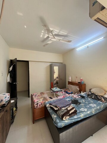 Bedroom in 2 BHK Apartment at Neelkanth Gardens, Chembur – for Rent