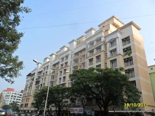 2 BHK + Pooja Room Apartment For Rent in Ahuja Astor Palace