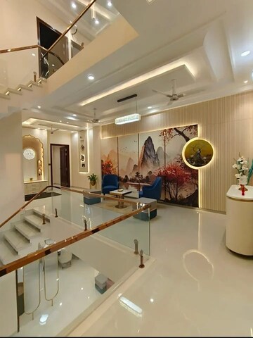 Master Bedroom in 2.5 BHK Builder Floor at Sector 35 – for Sale
