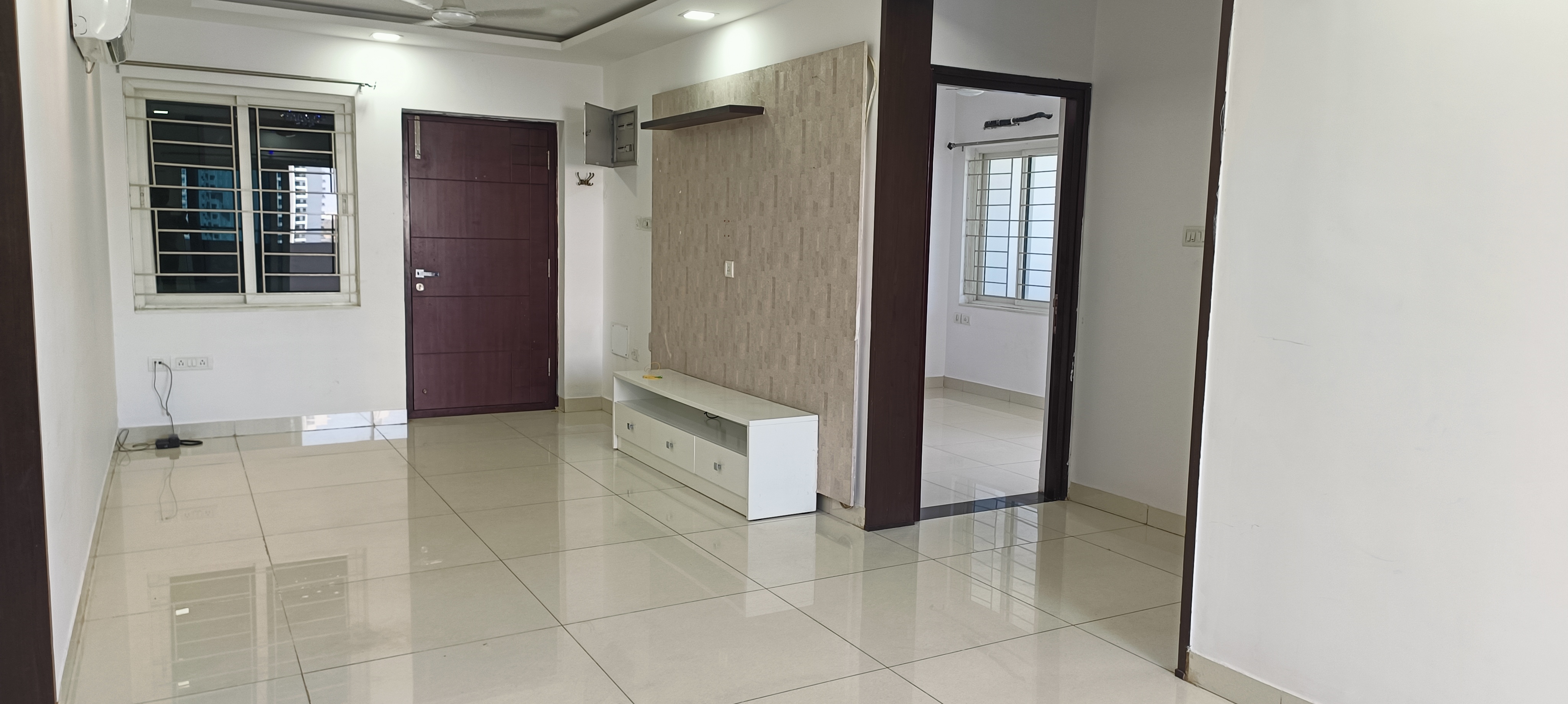 3 BHK Apartment For Rent in Vajra Jasmine County