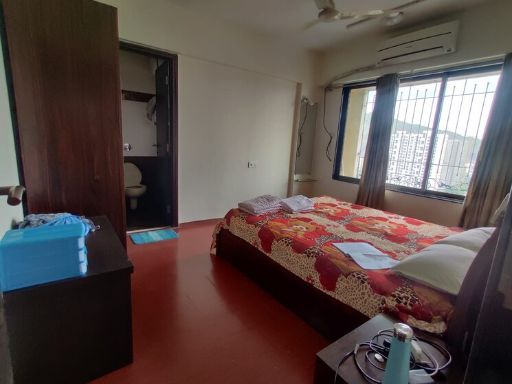 Bedroom, lake-primrose 3 Bedroom 1100 Sq.Ft. Apartment In Powai Mumbai 8835072
