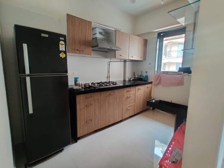 Kitchen, lake-primrose 3 Bedroom 1100 Sq.Ft. Apartment In Powai Mumbai 8835072