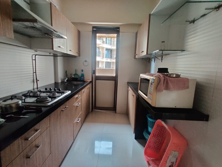 Kitchen, lake-primrose 3 Bedroom 1100 Sq.Ft. Apartment In Powai Mumbai 8835072