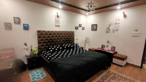 Master Bedroom in 6+ BHK Independent House at Patiala Road – for Sale