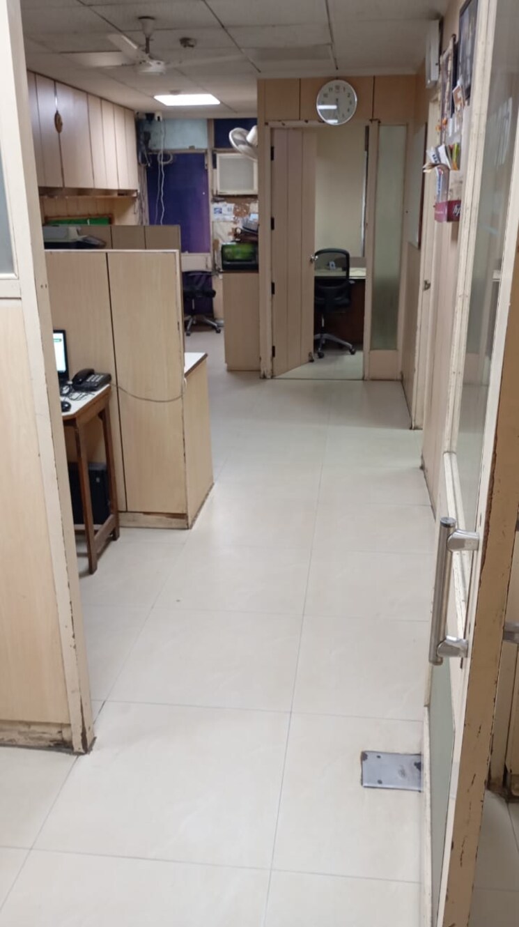 Team Area, nehru place Commercial Office Space 750 Sq.Ft. In Nehru Place Delhi 8835075